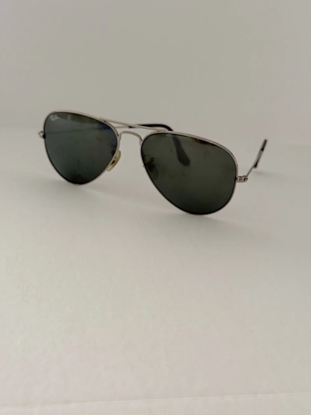 Ray-Ban iconic ray